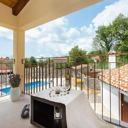 Tranquil In Labin With Private Swimming Pool Holiday home